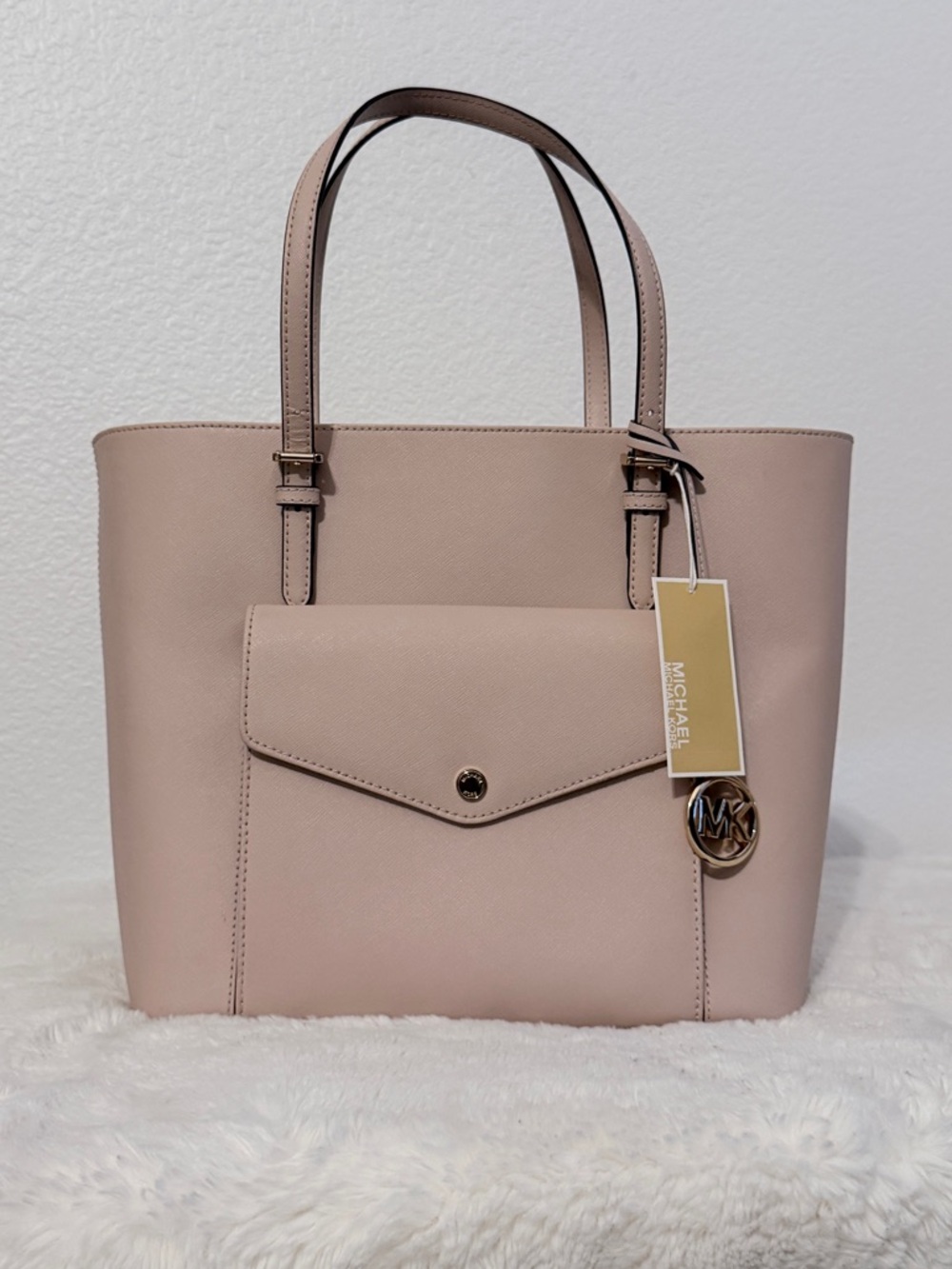Michael Kors Soft Pink Large Jet Set Leather Tote with Front Pocket NWT